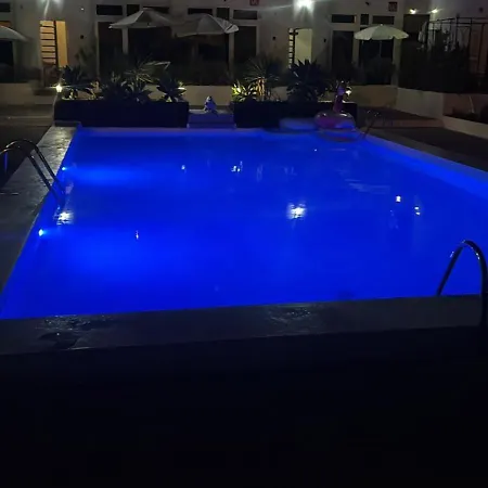 Estudio Delfines 4 Apartment *