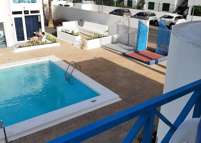 Estudio Delfines 4 بويرتو ذيل كارمين