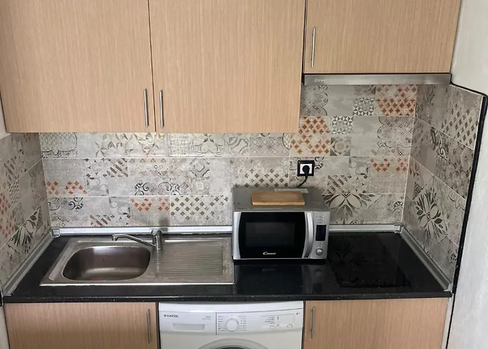 Estudio Delfines 4 * بويرتو ذيل كارمين